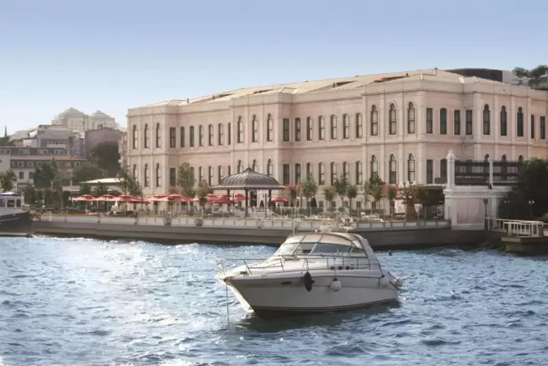 Four Seasons Hotel Istanbul at the Bosphorus